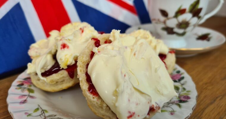 Cream or jam first?