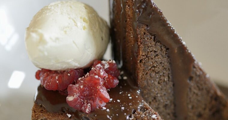 Chocolate brownies with raspberries recipe
