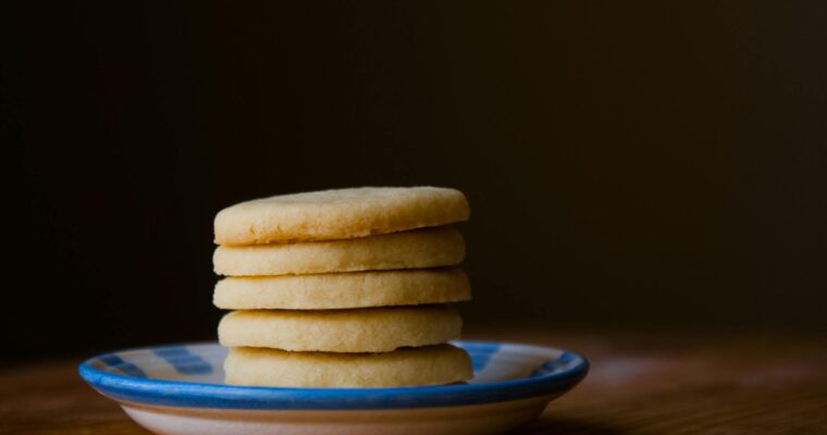 Easy Easter biscuits to bake at home